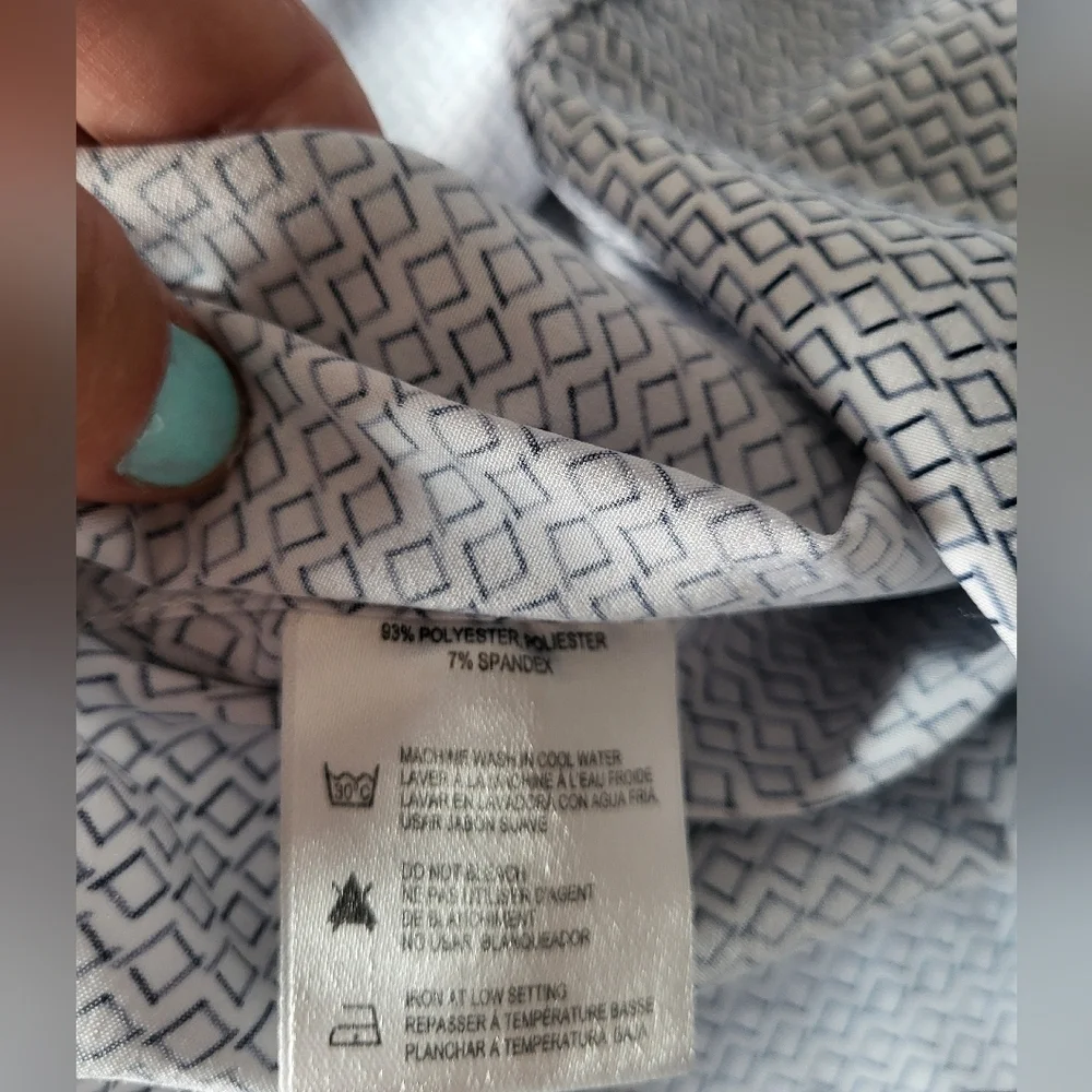 Report Collection Men's White and Blue Button Down Dress Shirt, Size XXL - Picture 4 of 4